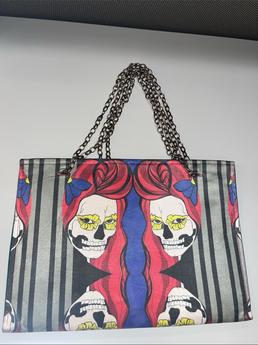 29 Skull-Print Red & Blue Chain-Handle Tote